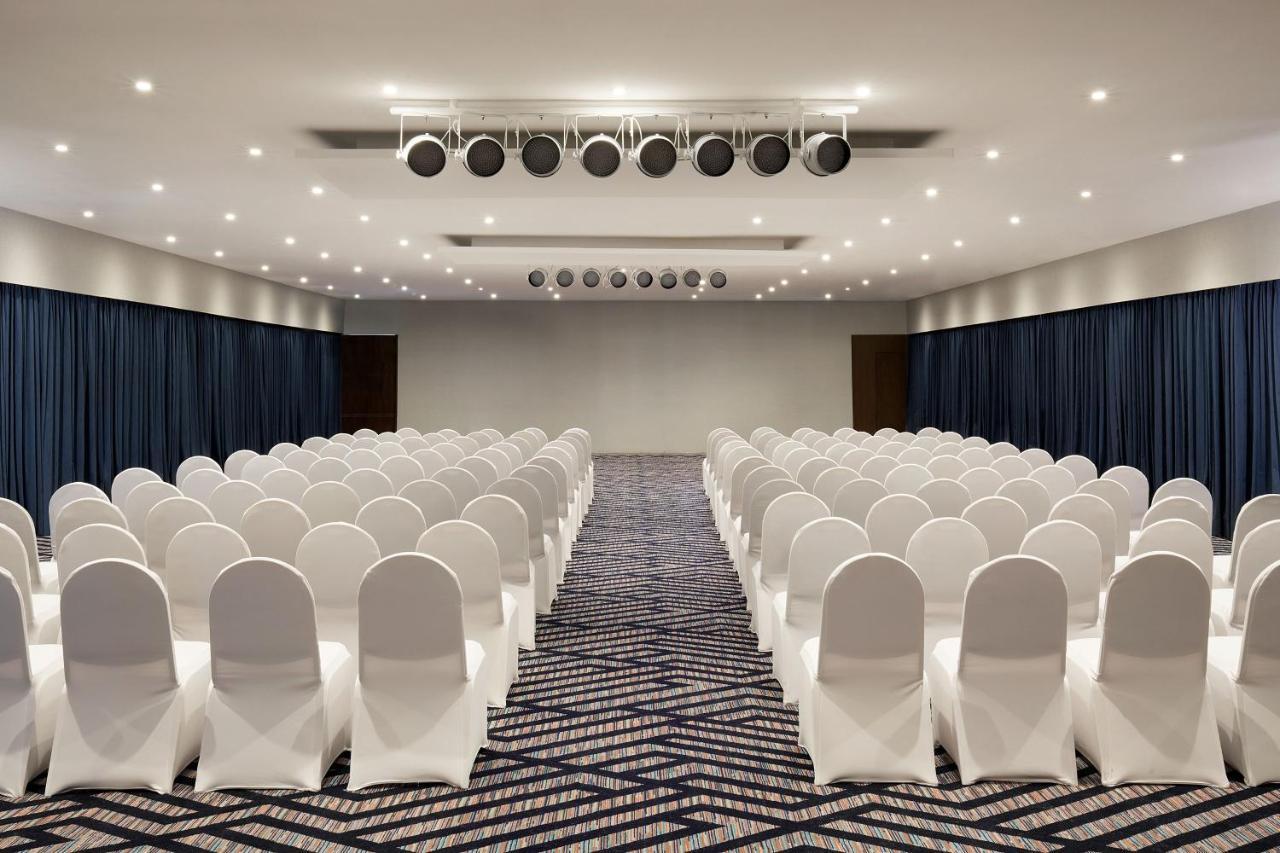 Four Points By Sheraton Dar Es Salaam New Africa Exterior foto