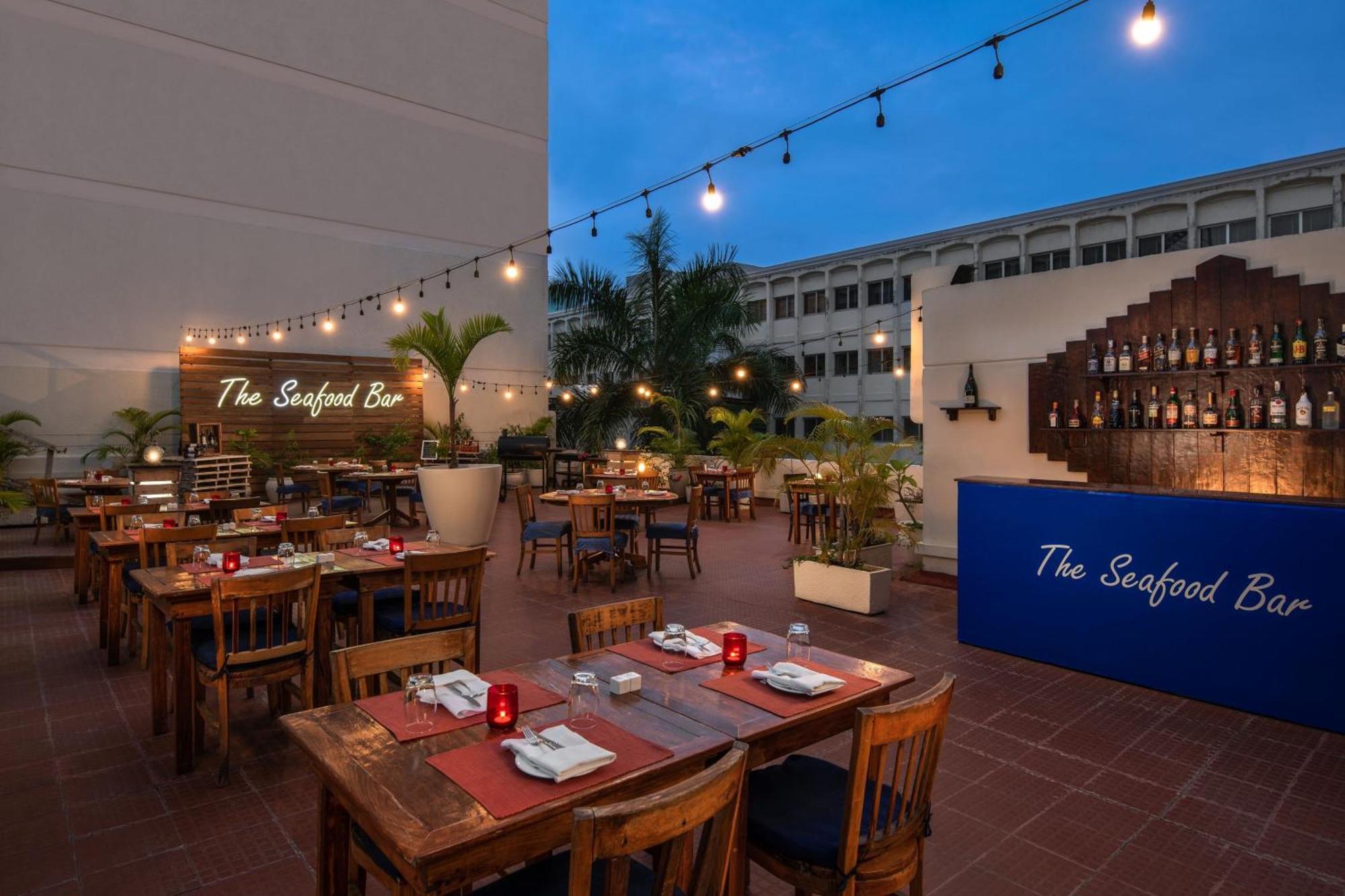 Four Points By Sheraton Dar Es Salaam New Africa Exterior foto
