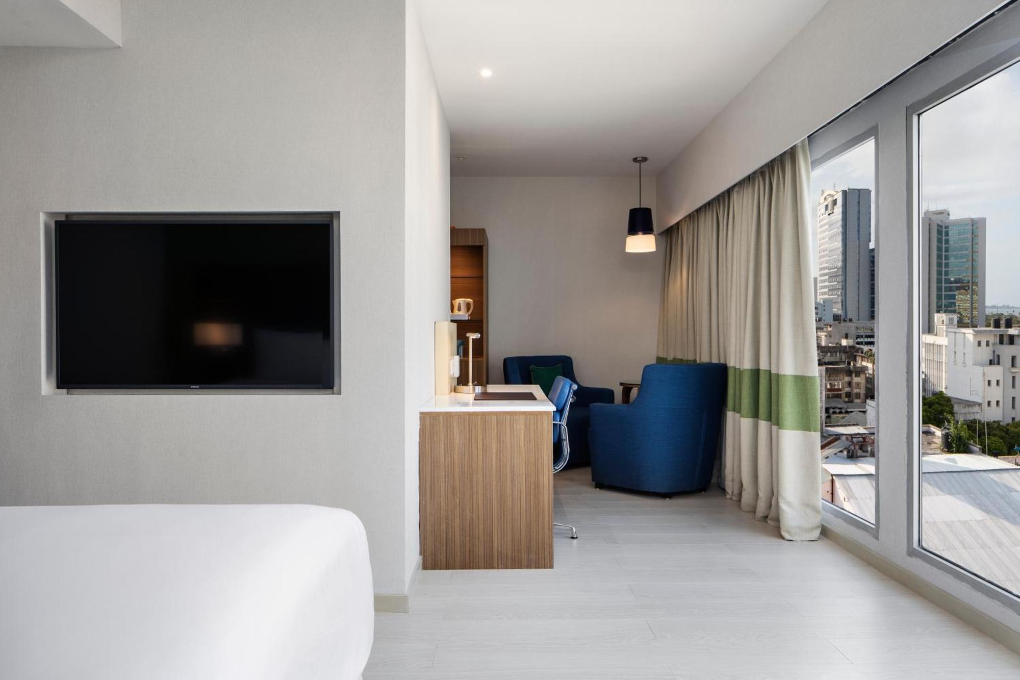 Four Points By Sheraton Dar Es Salaam New Africa Exterior foto